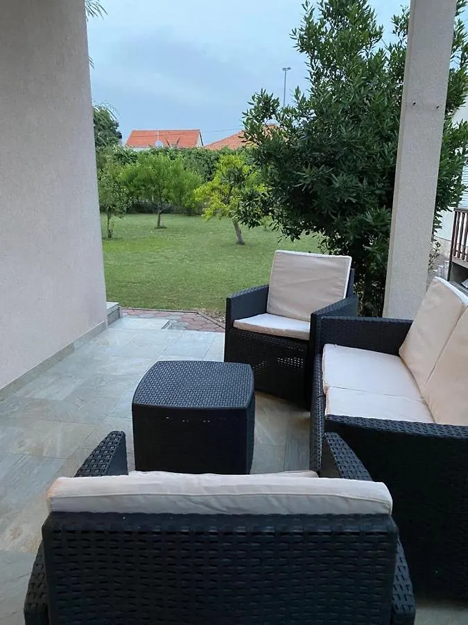 Appartamento Sisters 2 Biograd Na Moru