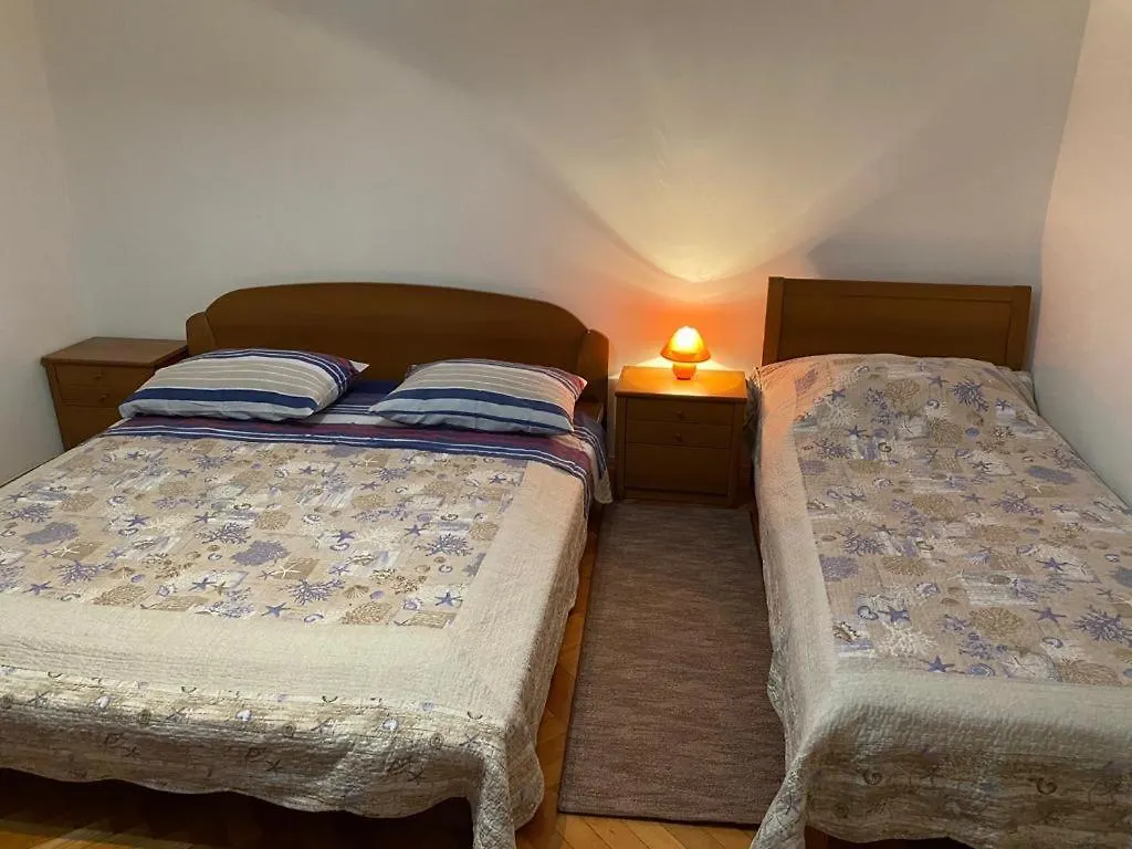 Appartamento Sisters 2 Biograd Na Moru